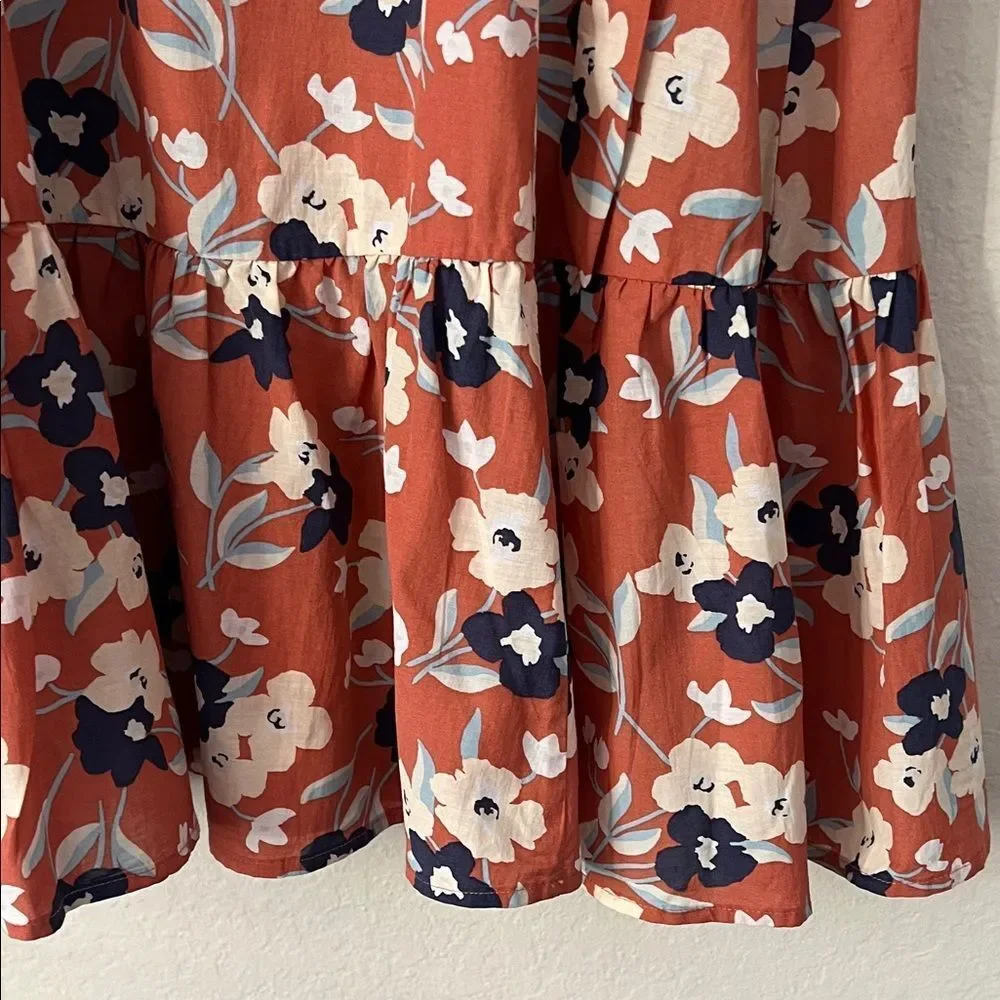 Like New! Gap Floral Maxi Skirt Ruffle in Size 4
